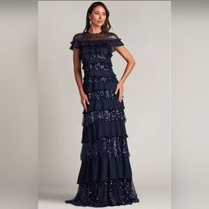 NWT TADASHI SHOJI Tiered Sequinced Navy Blue Gown Size 10